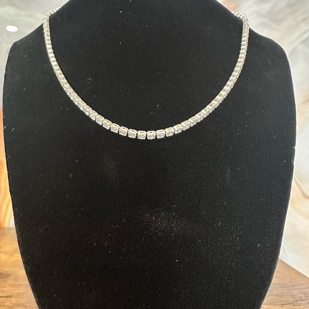 Amazon Silver Sparkle Necklace